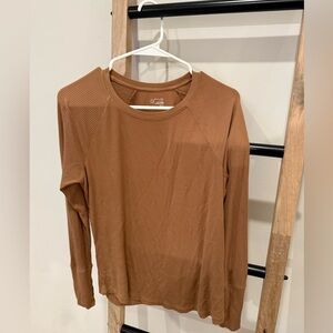 Offline by Aerie Camel/Brown Long Sleeve Top XS